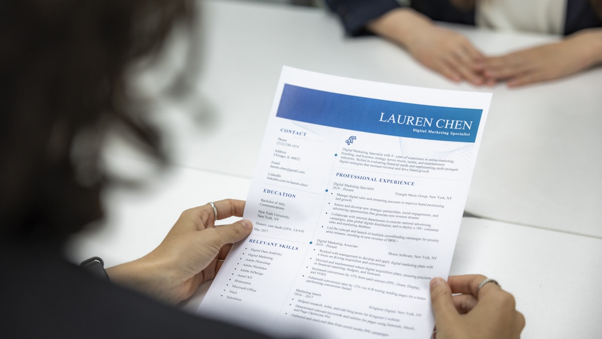 Sheeran ünnepli a tantervi változásokat