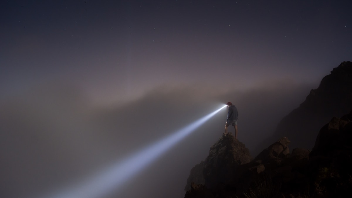 A Discovery űrrepülő politikai vihara