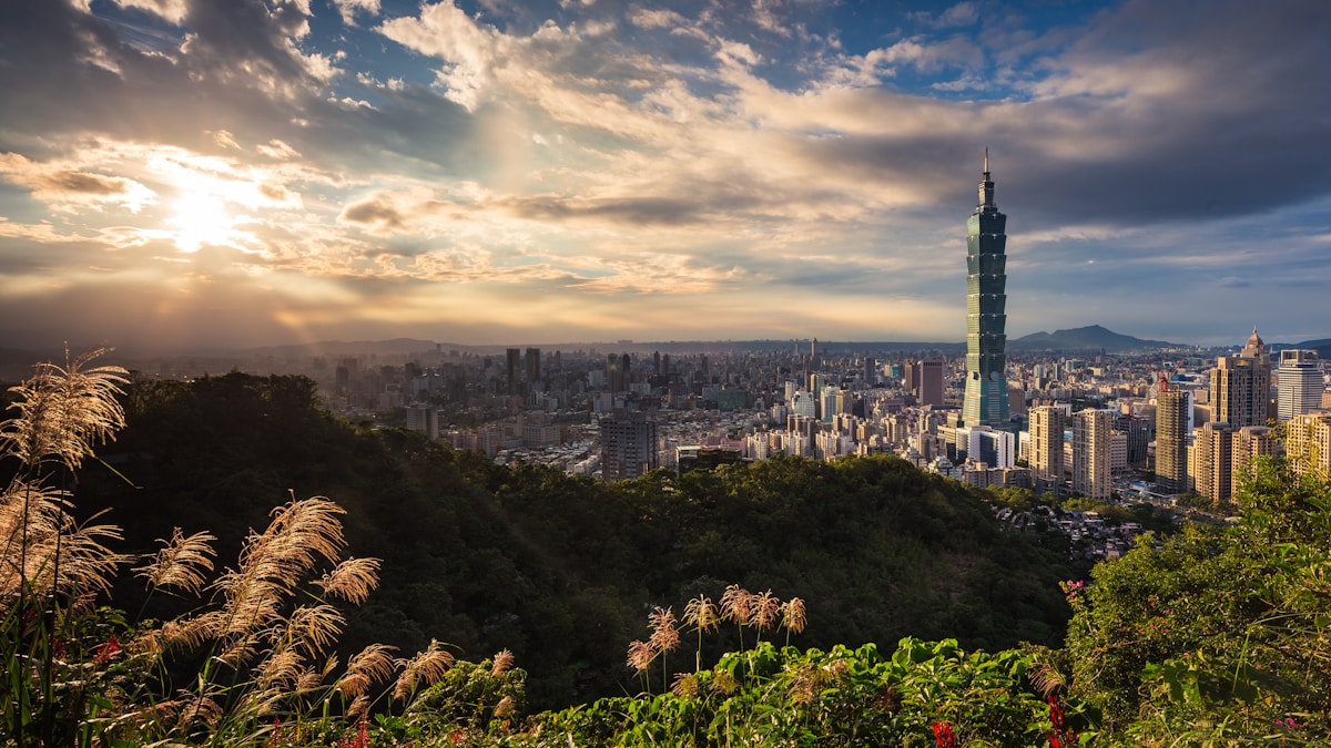 Kínai hadgyakorlatok Tajvan környékén – külföldi aggodalmak és válaszok